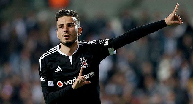 Süper Lig'deki futbolcuların maaşları