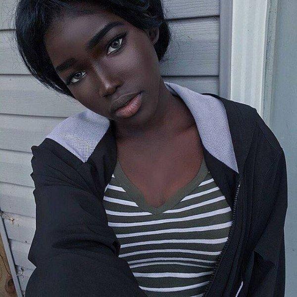 Sosyal medyanın siyahi güzeli: Lola Chuil