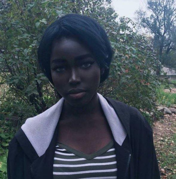 Sosyal medyanın siyahi güzeli: Lola Chuil