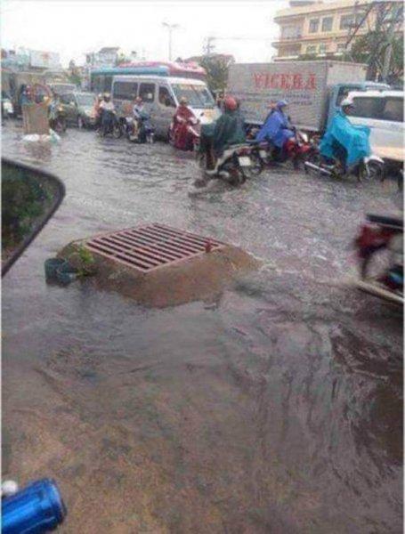 Görenleri şaşkına çeviren komik hatalar