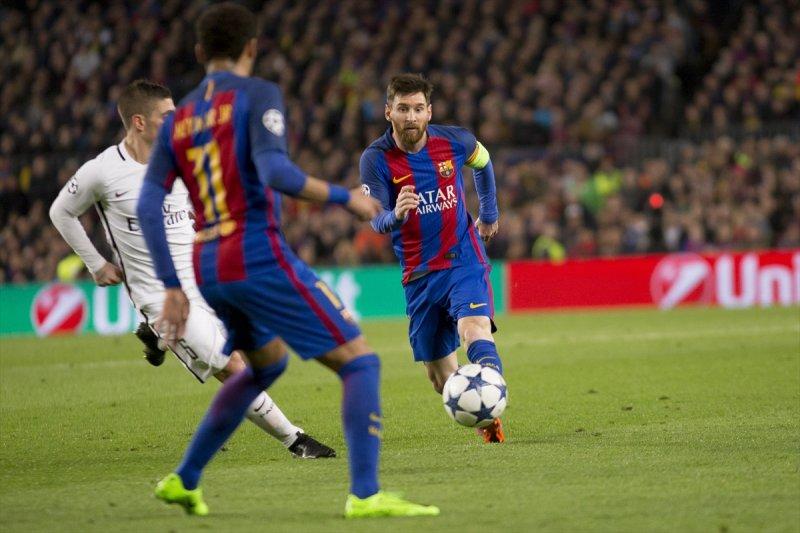 Barcelona tarihi geri dönüşle PSG'yi devirdi