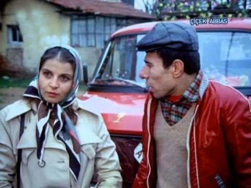 Çiçek Abbas'ın güzel oyuncusu tanınmaz halde 