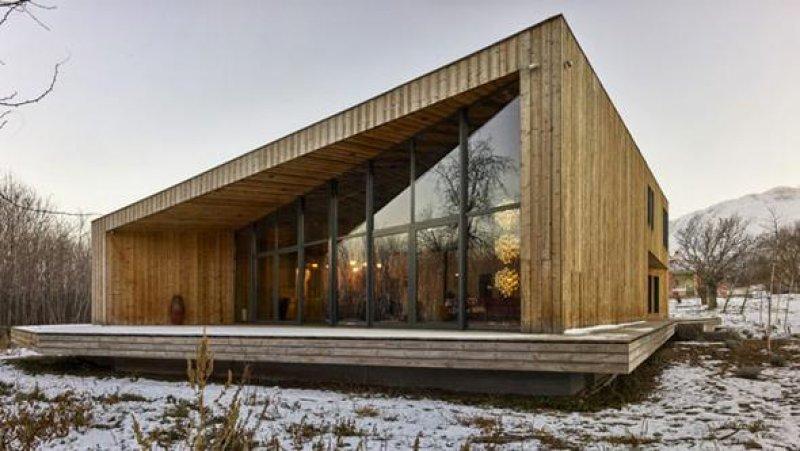 Yönetmen Kutluğ Ataman'ın Erzincan'daki muhteşem evi