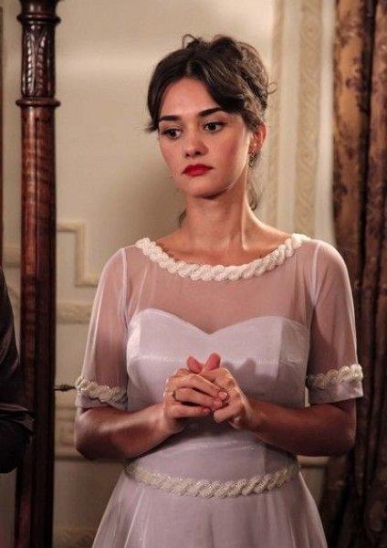 Oyuncu Hande Soral'dan aile pozu 