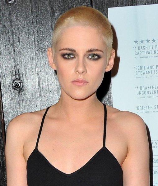 Asker tıraşı yaptıran ünlüler