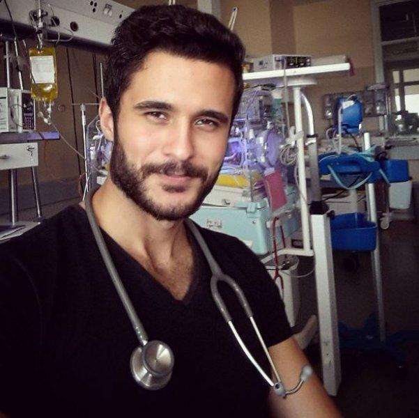 Instagram'ı sallayan Türk doktorlar 