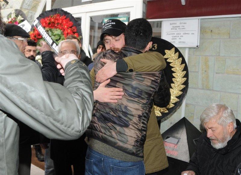 Oyuncu Engin Öztürk'ün acı günü 