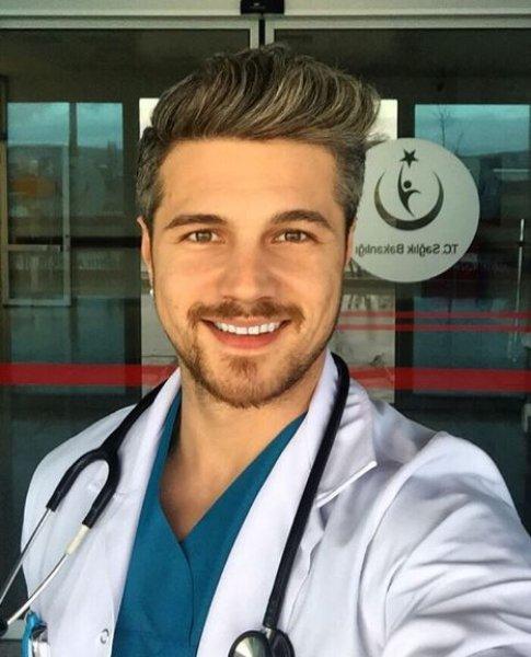 Instagram'ı sallayan Türk doktorlar 