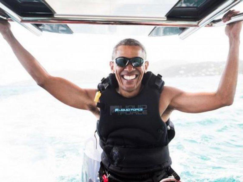 Barack Obama'nın tatili bitmiyor