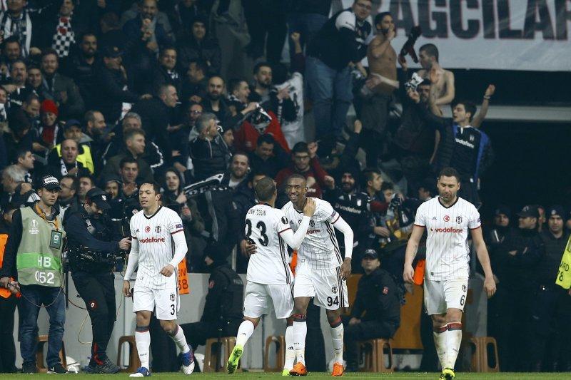 Beşiktaş'ın Olympiakos zaferinden kareler