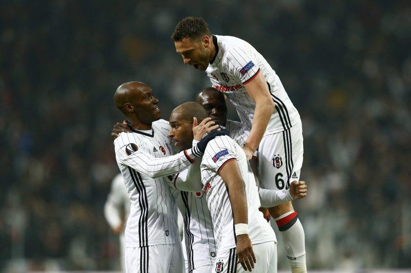 Beşiktaş'ın Olympiakos zaferinden kareler