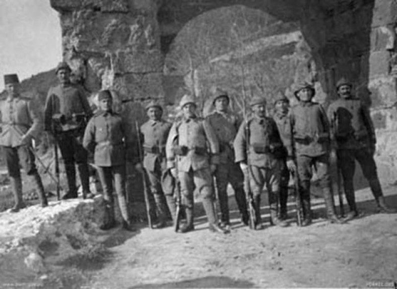 TSK'nın arşivinden çıkan Çanakkale Zaferi fotoğrafları 