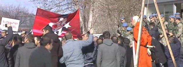 Darbecilere idam ipi atıldı