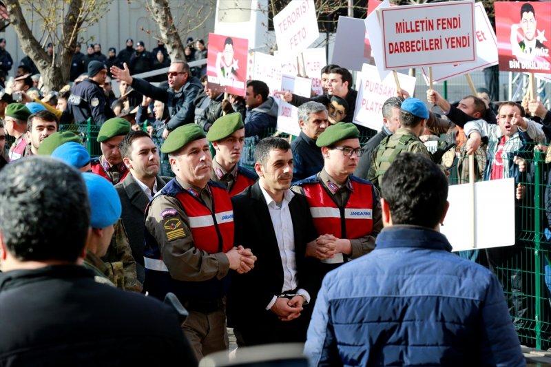 Darbecilere idam ipi atıldı