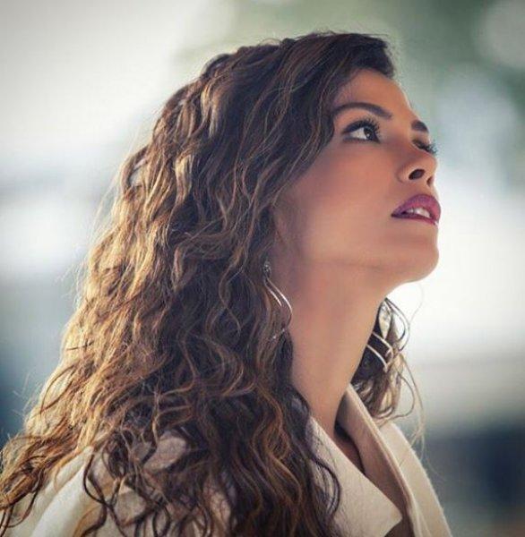 Oyuncu Eda Özerkan hamile