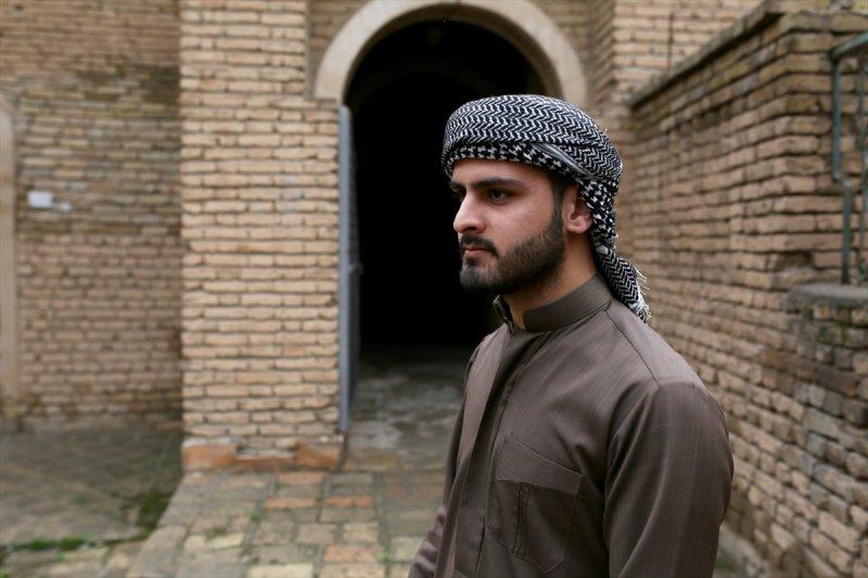 Erbil'in 'Hipster' Kürtleri yöresel kıyafetlerle poz verdi