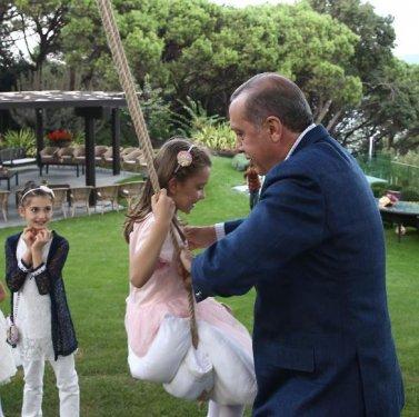 Cumhurbaşkanı'nın resmi fotoğrafçısından özel kareler