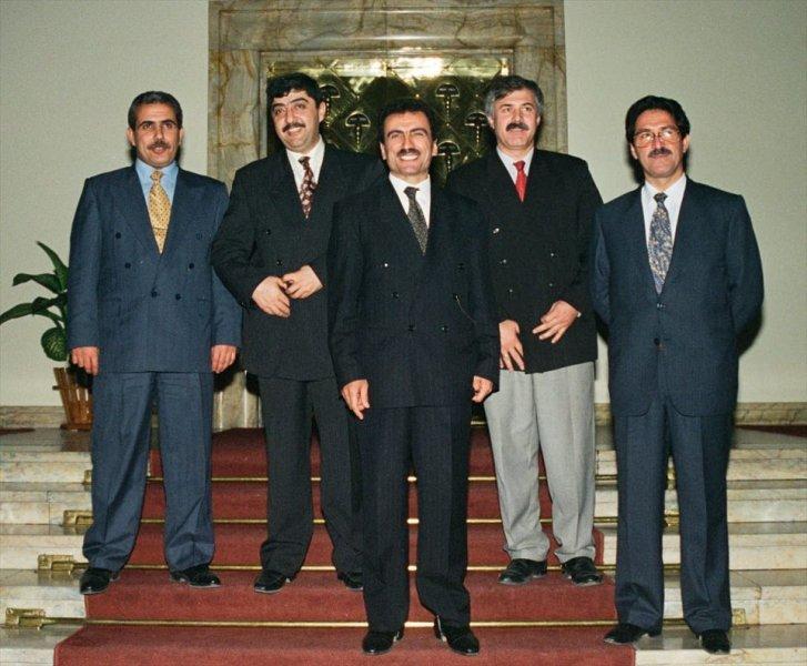 Muhsin Yazıcıoğlu ölümünün 8. yılında fotoğraflarla anılıyor 