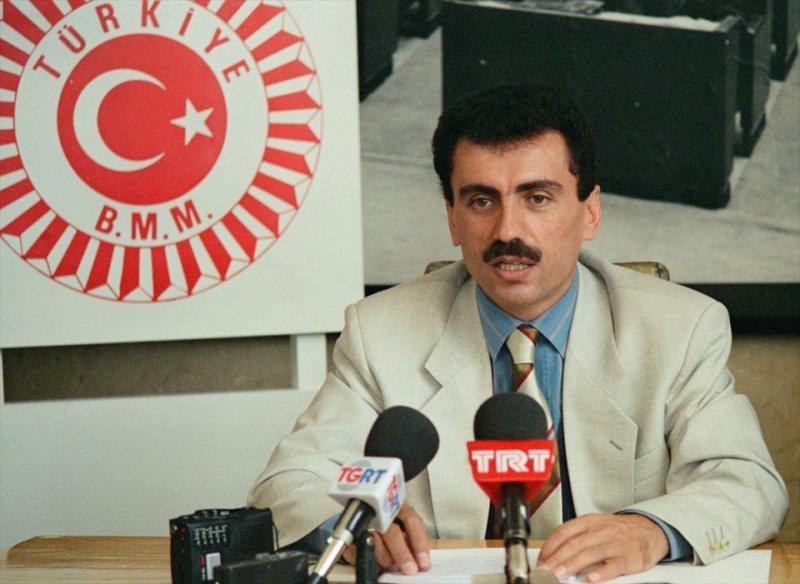 Muhsin Yazıcıoğlu ölümünün 8. yılında fotoğraflarla anılıyor 