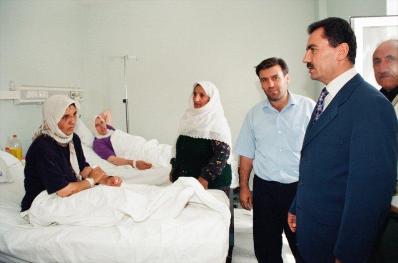 Muhsin Yazıcıoğlu ölümünün 8. yılında fotoğraflarla anılıyor 