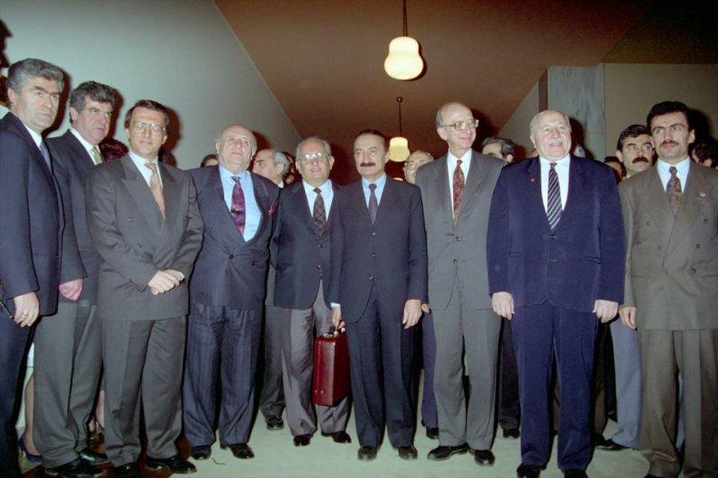 Muhsin Yazıcıoğlu ölümünün 8. yılında fotoğraflarla anılıyor 