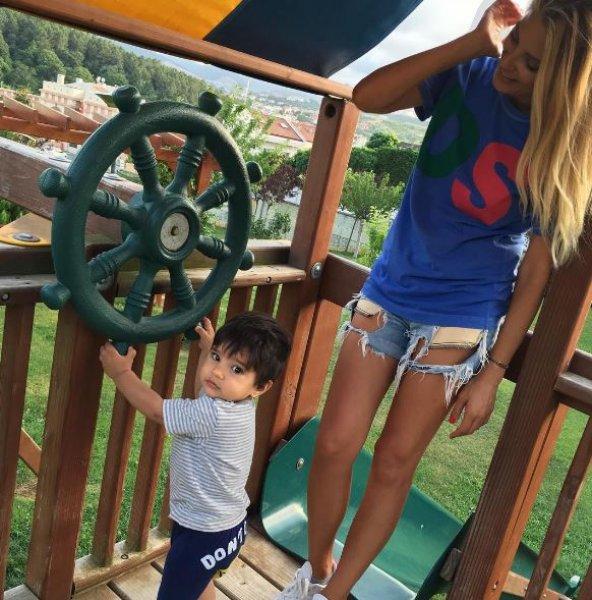 Şeyda Coşkun'un oğlu 2 yaşında 