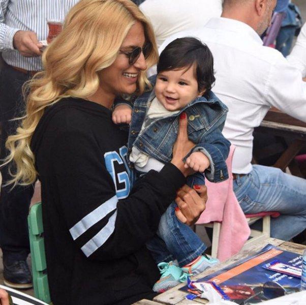 Şeyda Coşkun'un oğlu 2 yaşında 