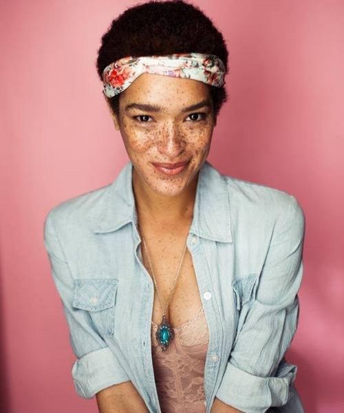 Benzersiz ten rengine sahip 8 farklı insan