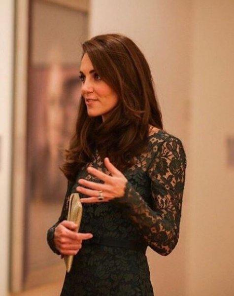 Prenses Kate Middleton’ın sanat şıklığı