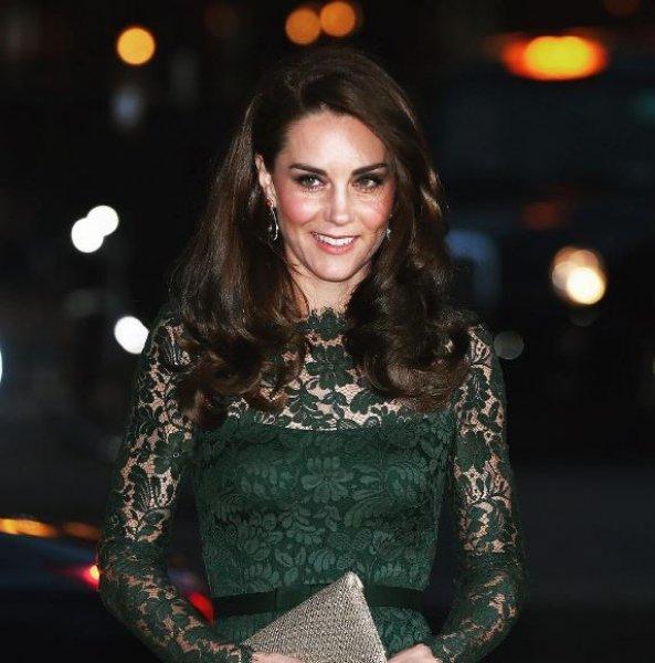 Prenses Kate Middleton’ın sanat şıklığı