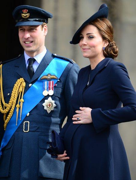 Prenses Kate Middleton’ın sanat şıklığı