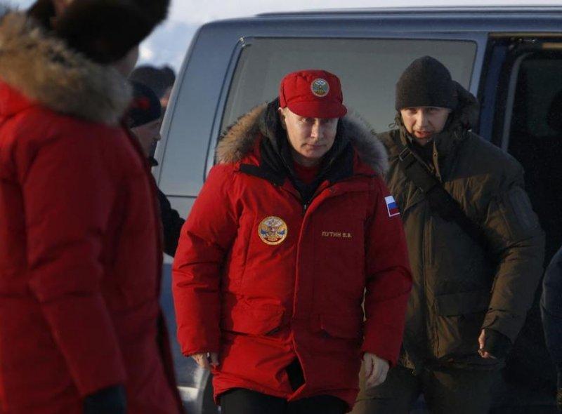 Vladimir Putin'den buzul bölgesine ziyaret