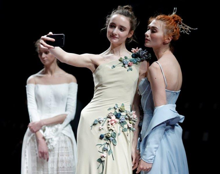 2017 gelinlik modelleri çiçek açtı