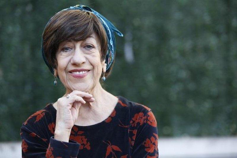 Ünlülerin yaşları