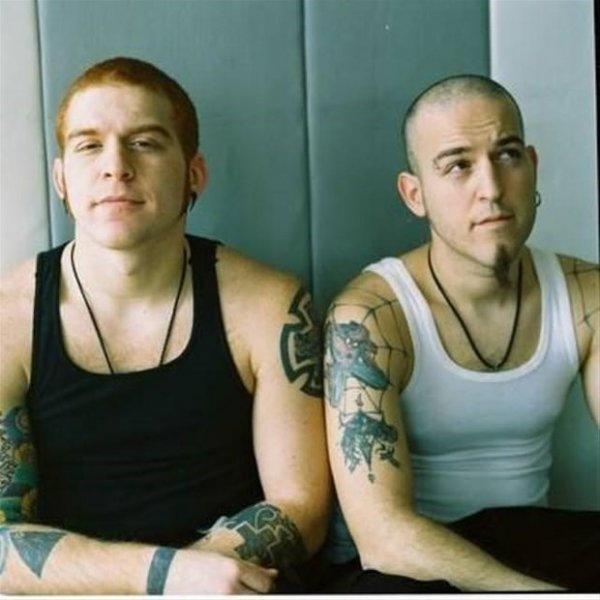 Ünlülerin yaşları