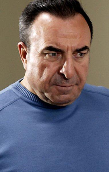 Ünlülerin yaşları