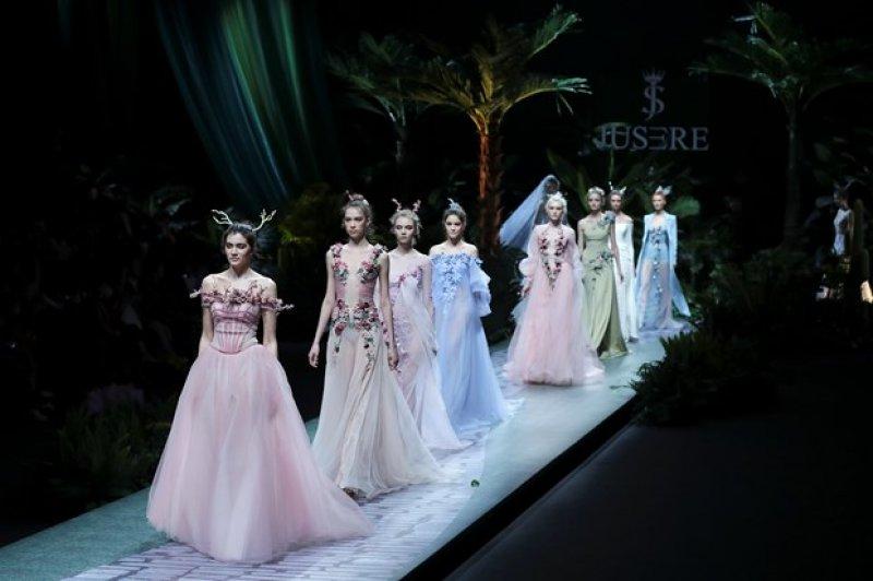 2017 gelinlik modelleri çiçek açtı