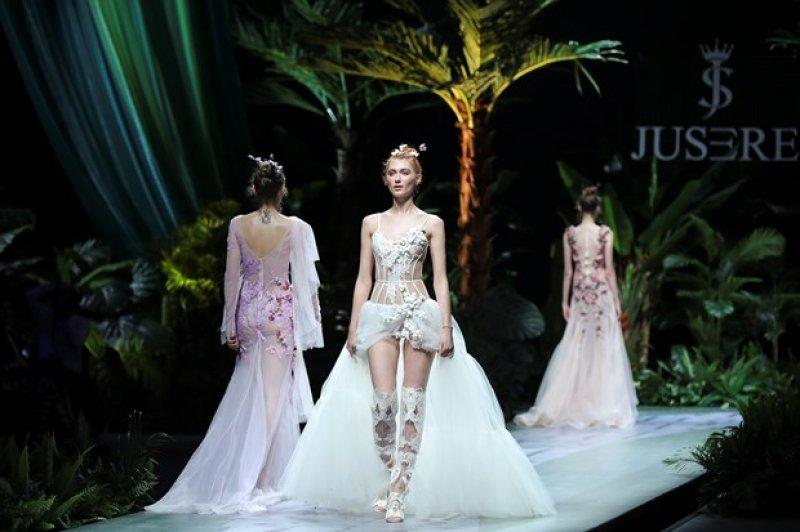 2017 gelinlik modelleri çiçek açtı