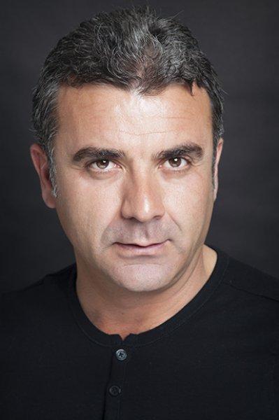 Ünlülerin yaşları