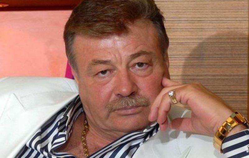 Ünlülerin yaşları