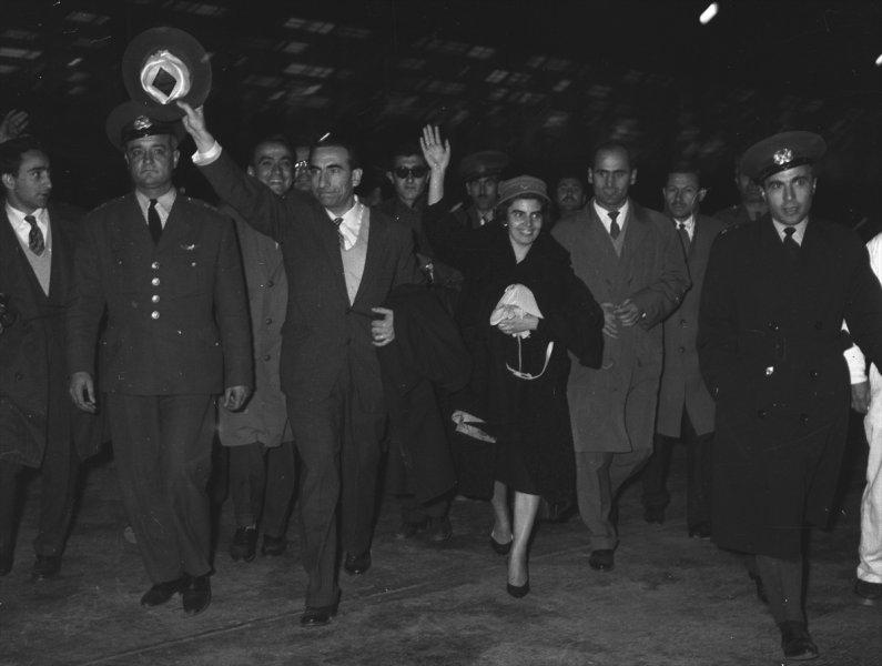 Arşivden çıkan Alparslan Türkeş fotoğrafları