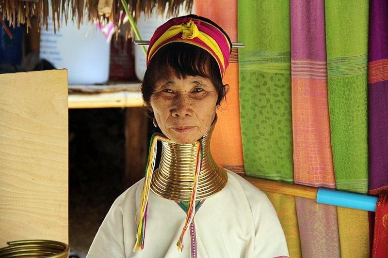 Bilinmeyen kabilelerin şaşırtan gelenekleri 