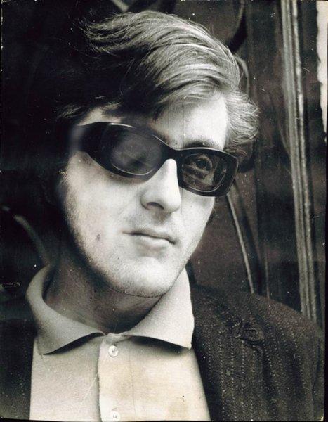 Türk rock müziğinin usta ismi Cem Karaca 72. yaş gününde anıldı 