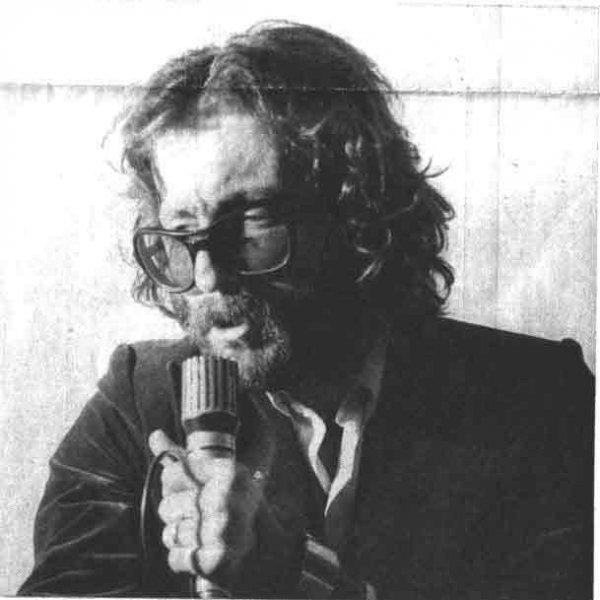 Türk rock müziğinin usta ismi Cem Karaca 72. yaş gününde anıldı 