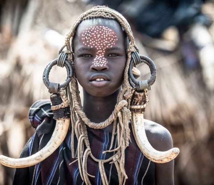 Bilinmeyen kabilelerin şaşırtan gelenekleri 