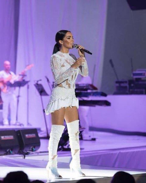 Güzel şarkıcı Bengü'den şaşırtan paylaşım 