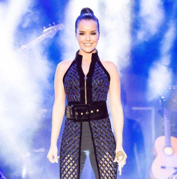 Güzel şarkıcı Bengü'den şaşırtan paylaşım 