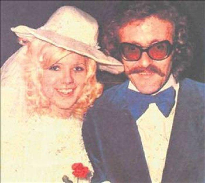 Türk rock müziğinin usta ismi Cem Karaca 72. yaş gününde anıldı 