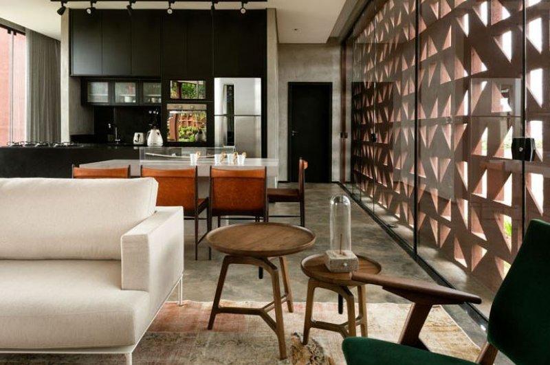 Brezilyalı çift cobogo bloklarıyla ev inşa etti