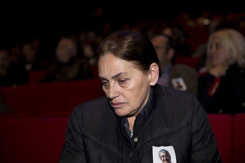 Usta oyuncunun cenaze töreninde sanatçı dostları yalnız bıraktı